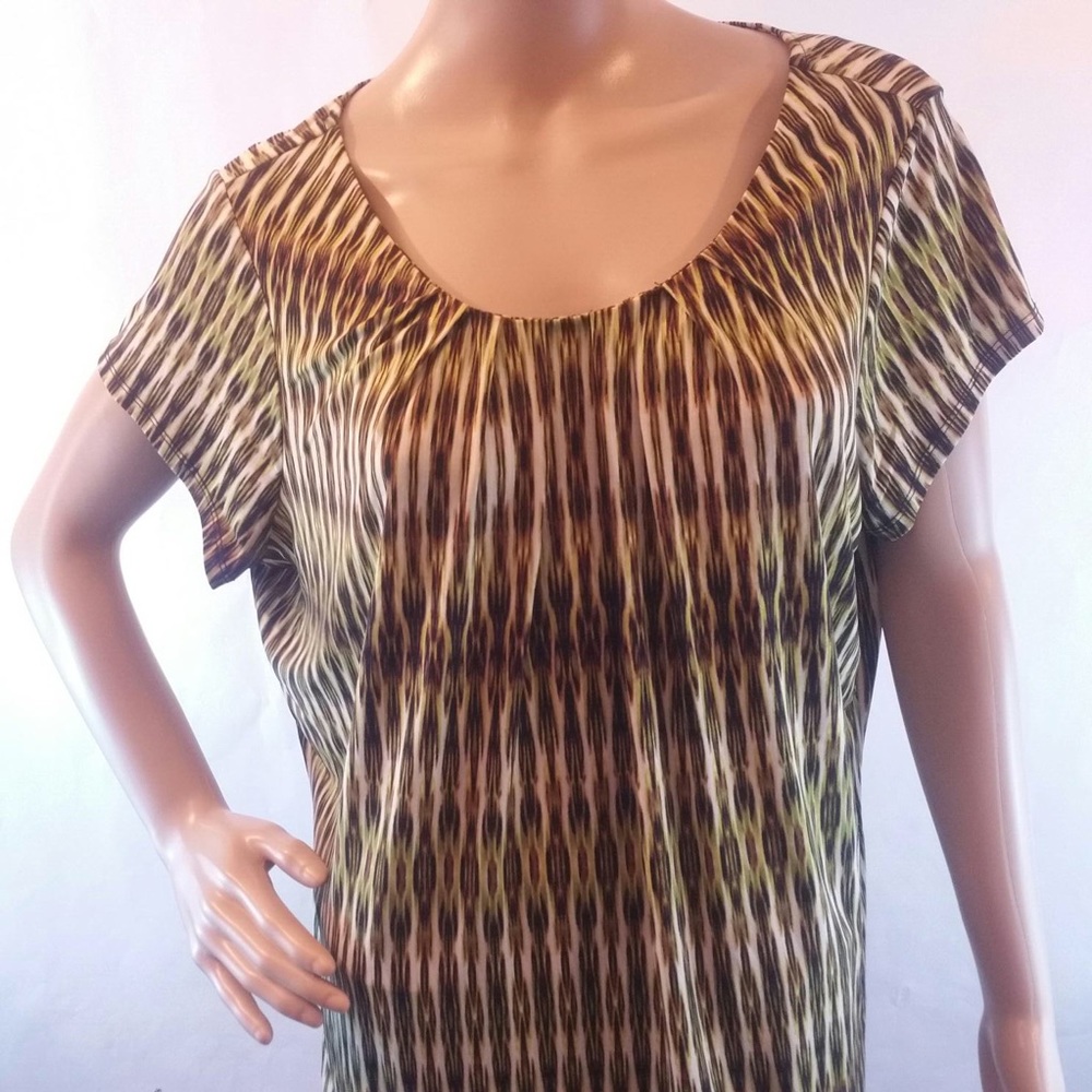 Flattering soft jungle stretch top xl green brown